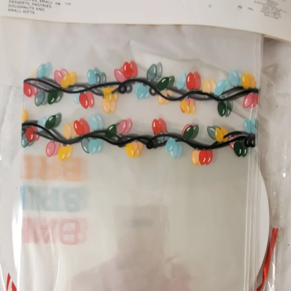 Baking Spirits Bright Cookie Plates And Gift Tags Kit